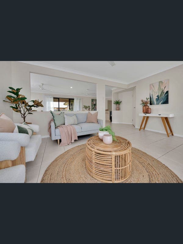 67 Elphinstone Drive, Kirwan β photo 2 of 6