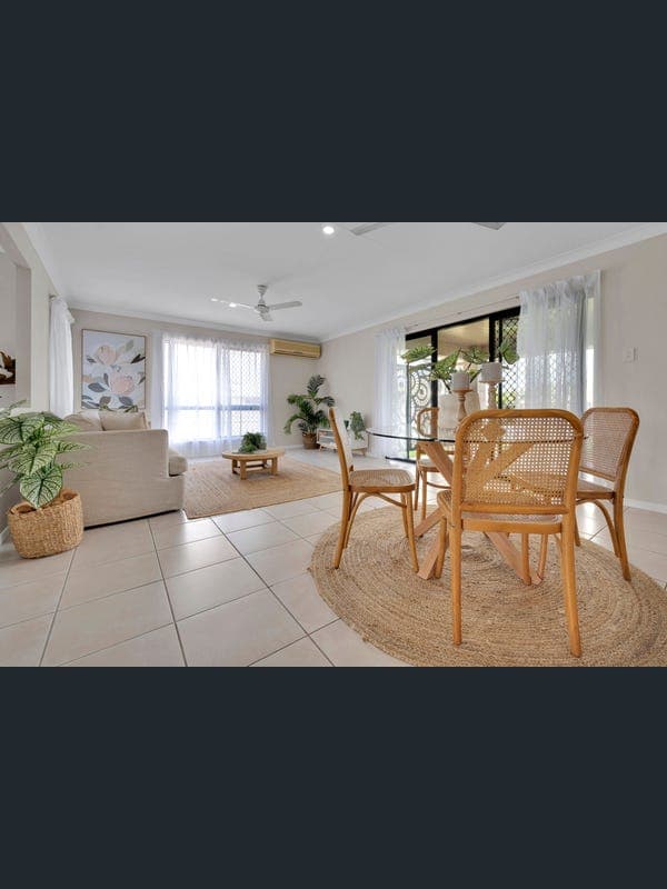 67 Elphinstone Drive, Kirwan β photo 6 of 6